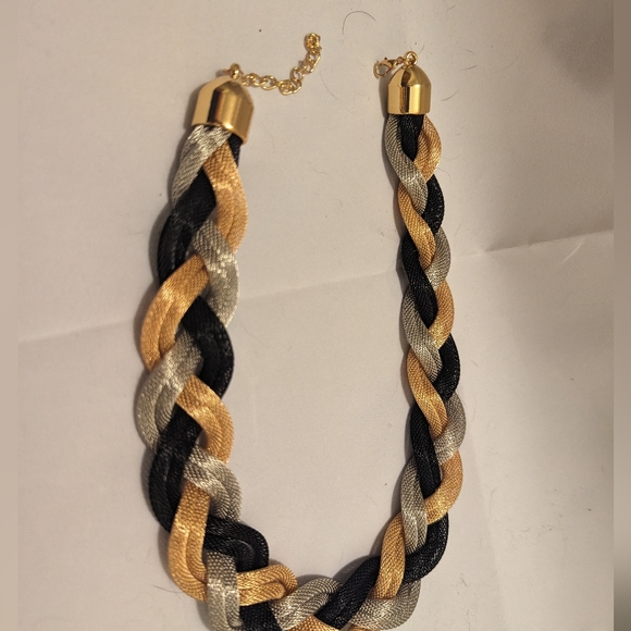 Metallic Braided Rope Necklace - Picture 3 of 4